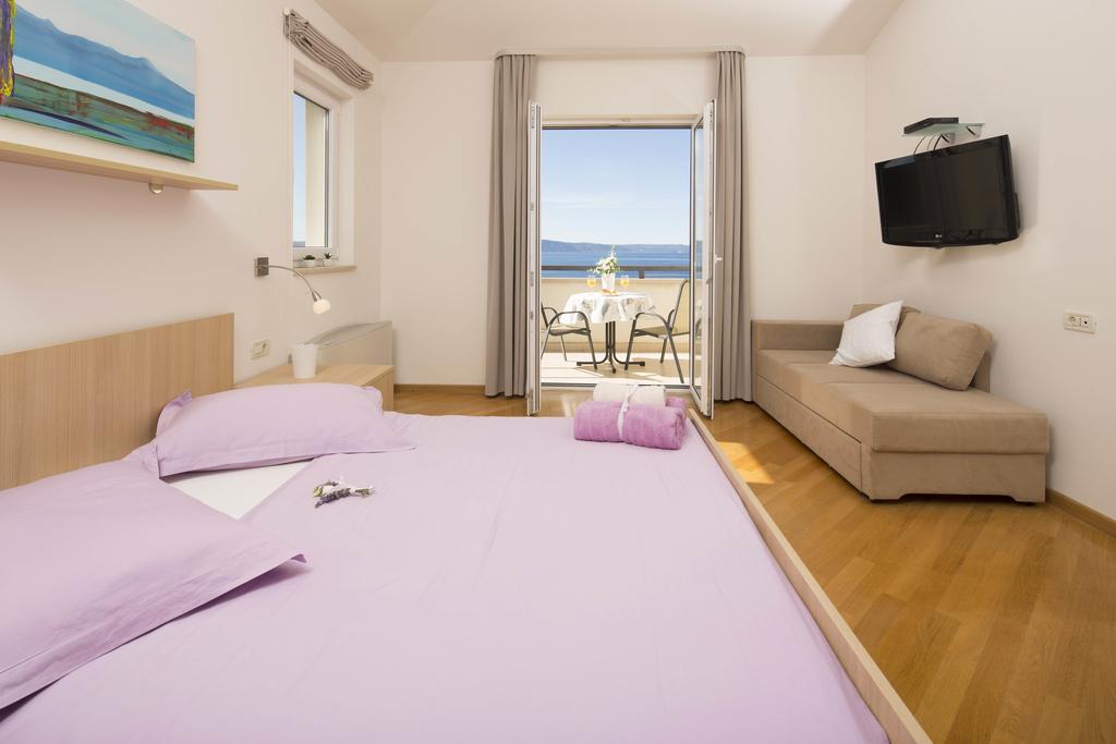 Apartmani Villa Athina Tučepi Exteriér fotografie