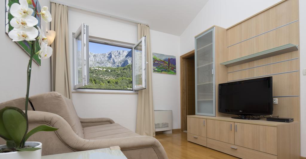 Apartmani Villa Athina Tučepi Exteriér fotografie