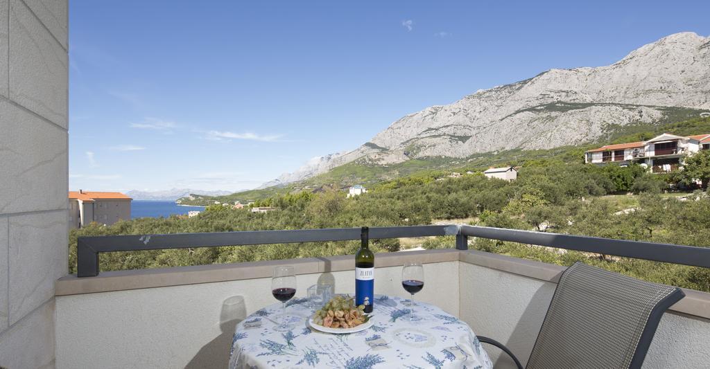 Apartmani Villa Athina Tučepi Exteriér fotografie