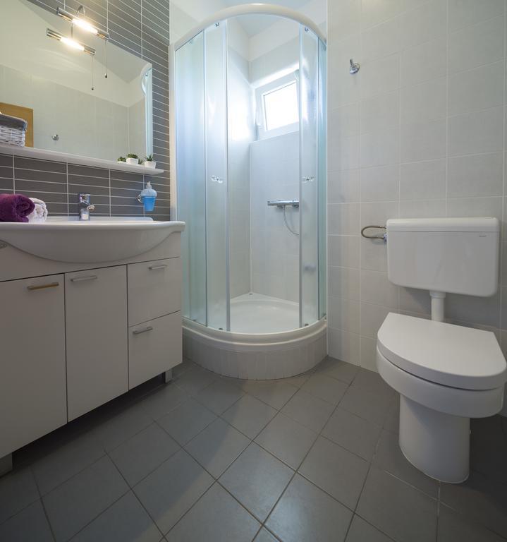 Apartmani Villa Athina Tučepi Exteriér fotografie