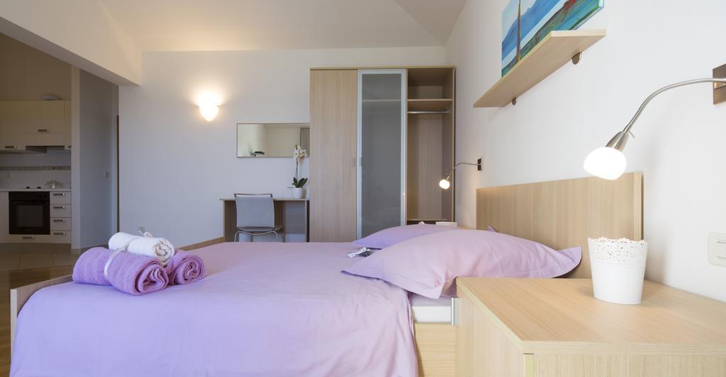 Apartmani Villa Athina Tučepi Exteriér fotografie